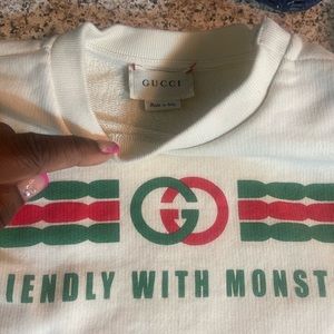 Like new!!  Toddler Gucci sweatshirt size 36months no stains no at all …